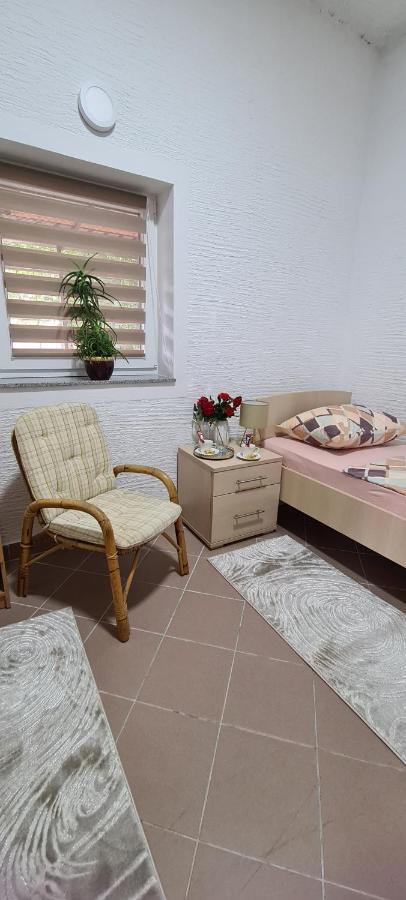 Apartamento Prenociste Dubravka Livno Exterior foto
