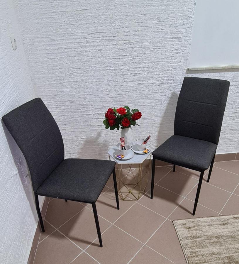 Apartamento Prenociste Dubravka Livno Exterior foto